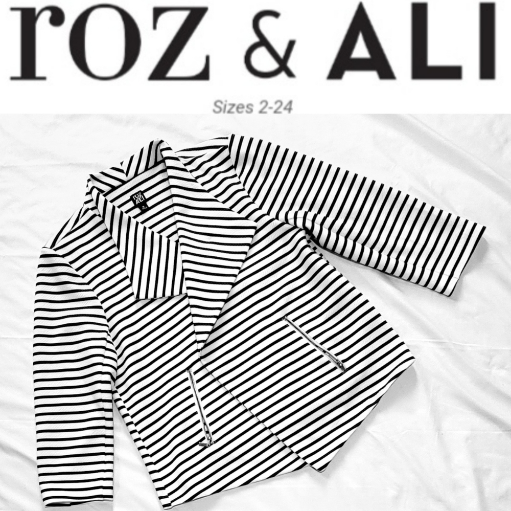 Roz & ALI by Dressbarn pointed collar open   front 3/4 sleeve 2 pocket jacket